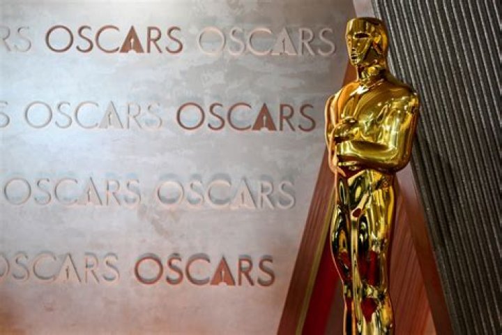 The 2012 Oscars: Award-Winning Films And Highlights