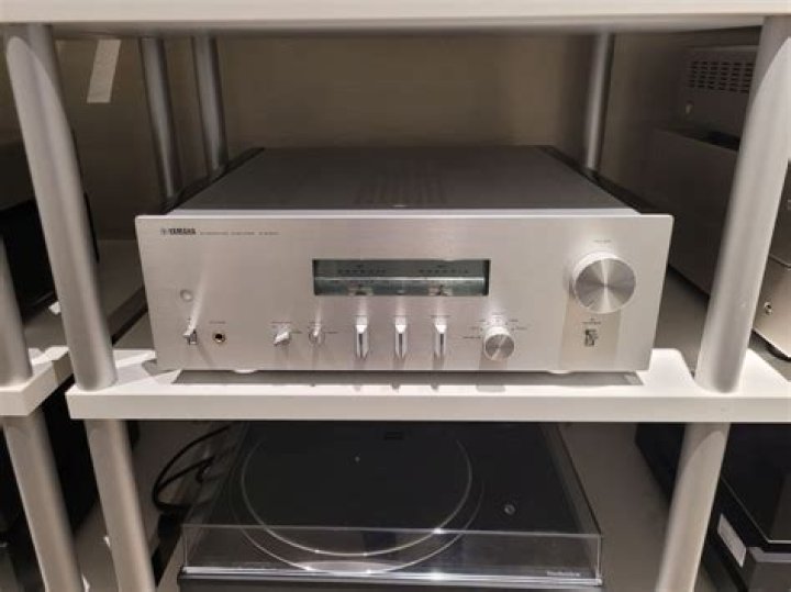 حكم اتخاذ قبر النبي صلى الله عليه وسلم عيداً