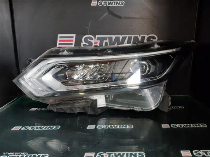 زيارة عاشوراء مكتوبة بخط كبير وواضح