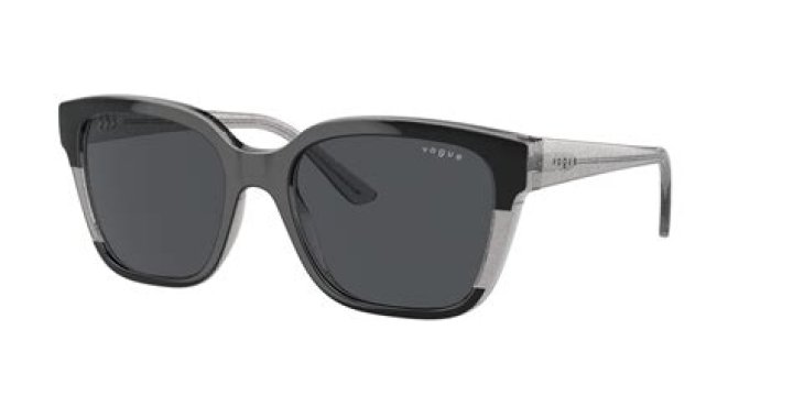 سبب نزول الدم من الاذن