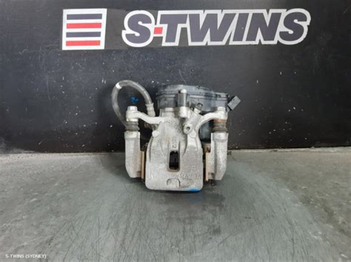 ماذا نقول عند السجود والركوع