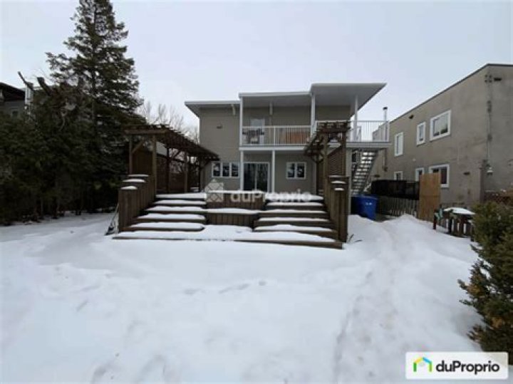 عدد الايام من 2002