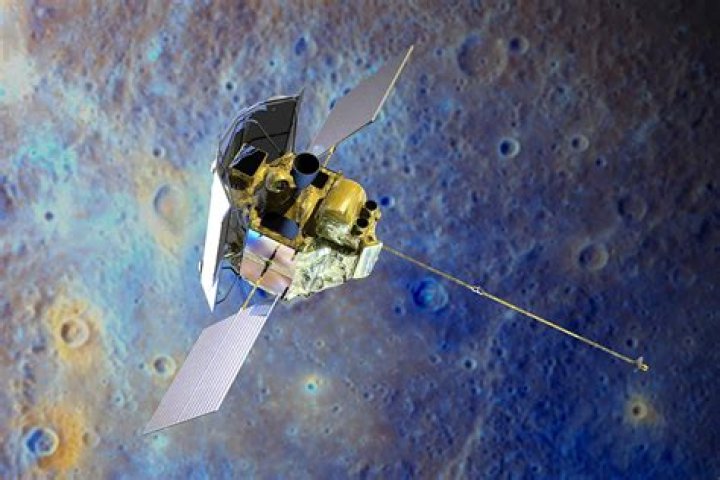 NASA’s Messenger Spacecraft Confirms Water Ice on Mercury