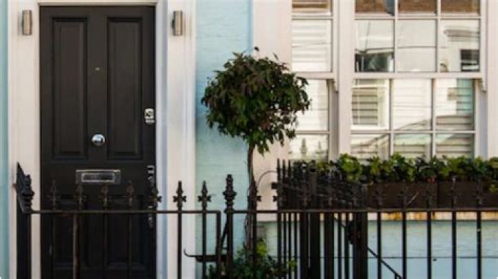 Never put shoe rack near main door; 6 tips for Vastu-friendly house entrance – India TV