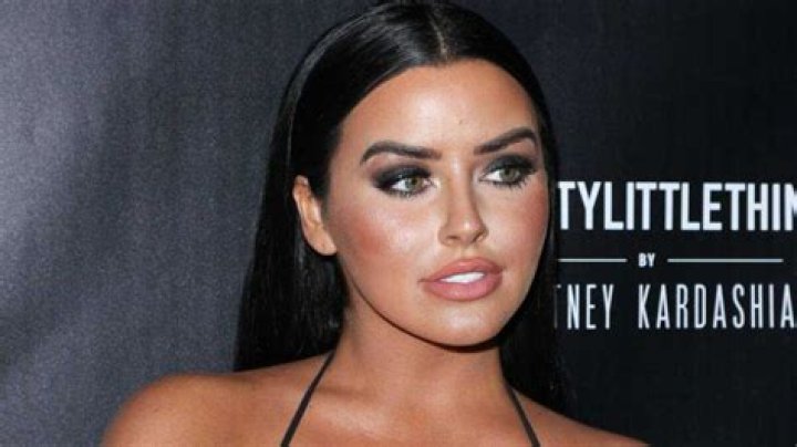 Unveiling The Romantic Life Of Abigail Ratchford: A Deep Dive Into Dating