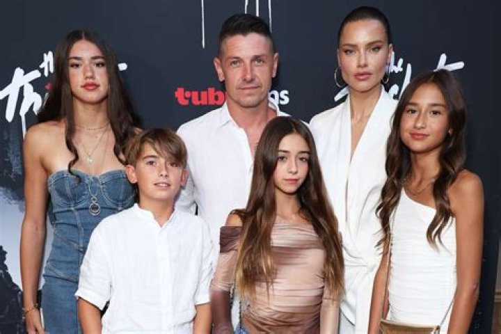 Unveiling The Age Of Adriana Lima's Daughter: A Glimpse Into Their Lives