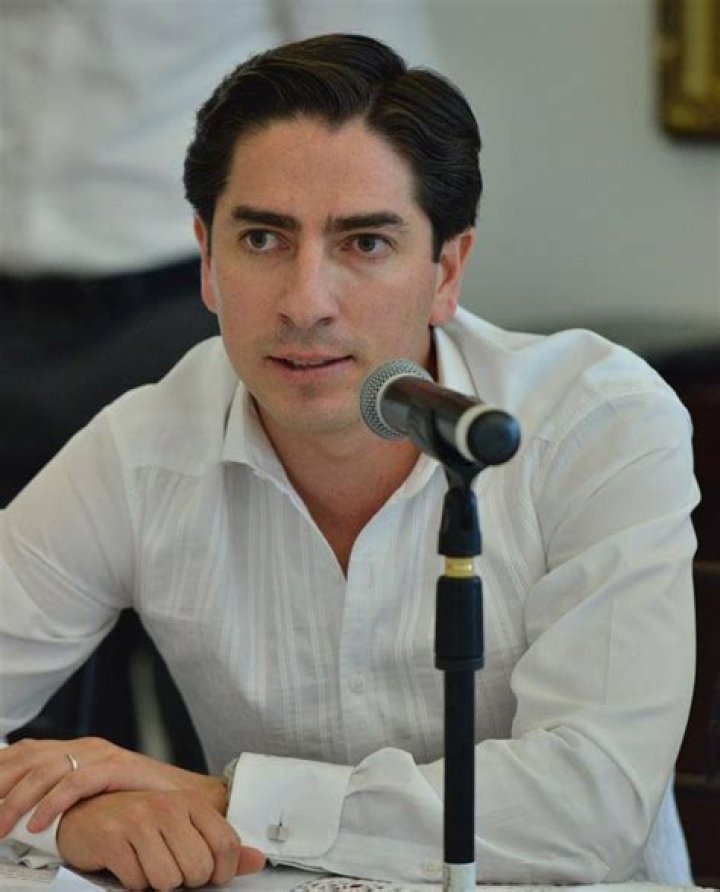 Alberto Bravo: The Untold Story Of A Remarkable Brother