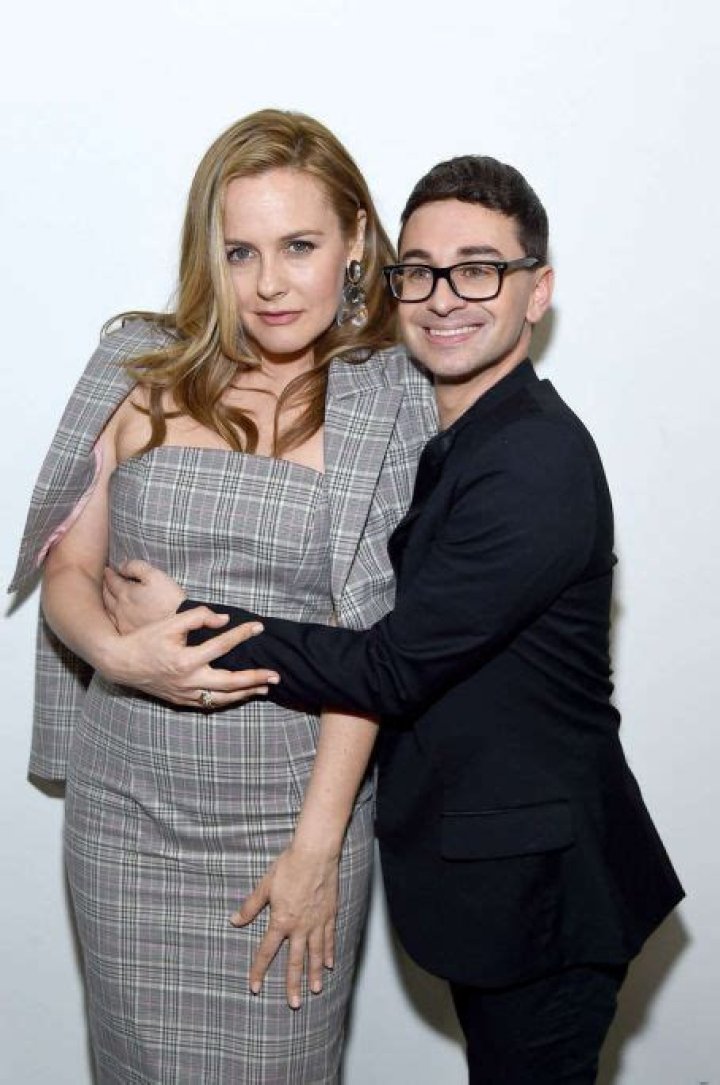 Alicia Silverstone's Journey Through Love: A Deep Dive Into Her Dating History