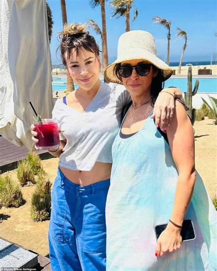 Unveiling The Allure: Alyssa Milano In A Bikini