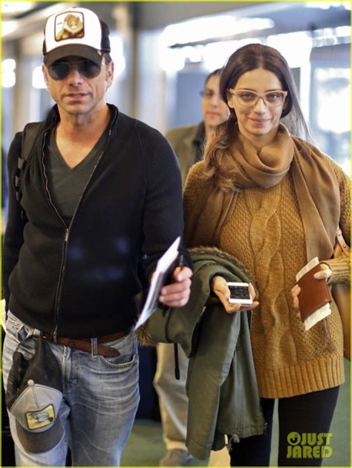 Unveiling Angela Sarafyan's Love Life: Who Is Her Boyfriend?