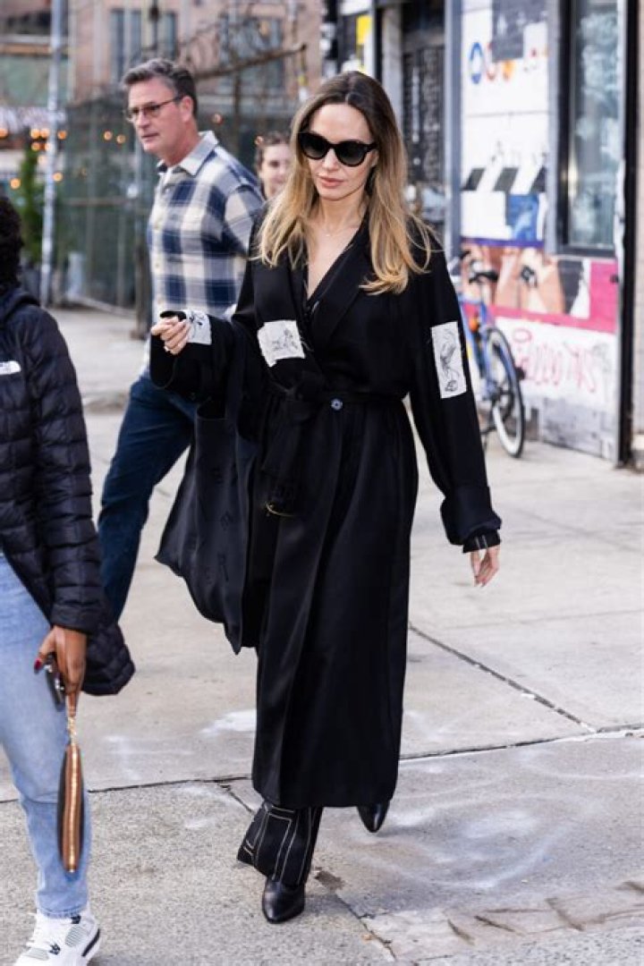 Angelina Jolie, 48, spotted with completely new hair color – fans hotly debate whether it suits her or not