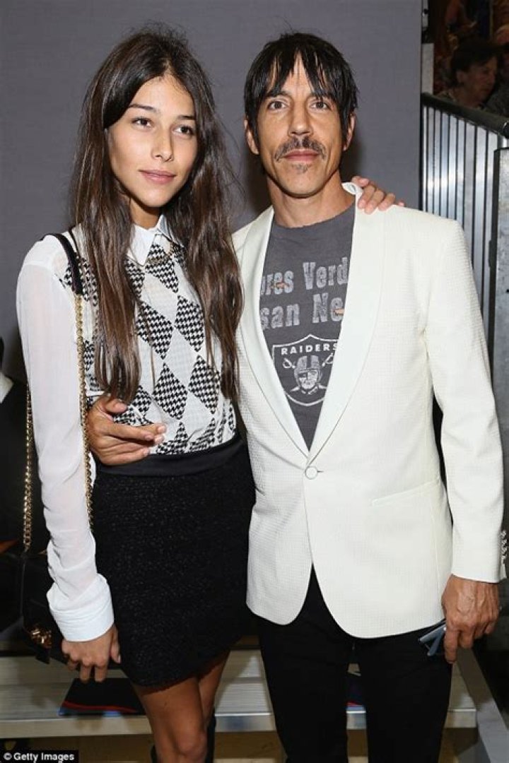 Who's Dating Anthony Kiedis? Current Girlfriend And Love Life