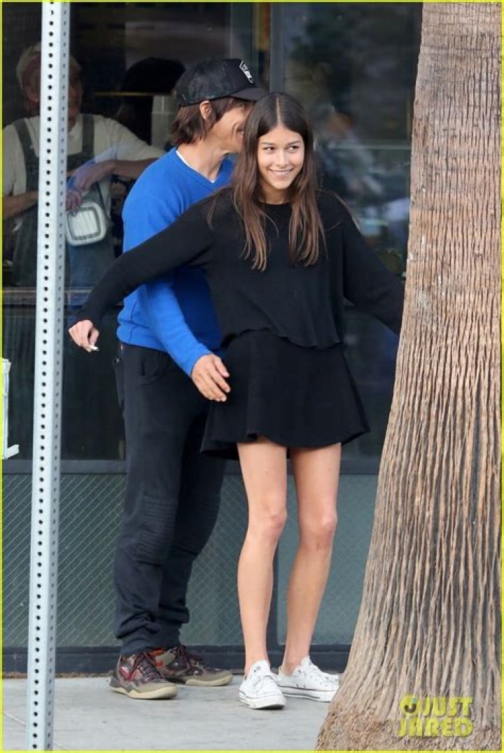Anthony Kiedis' Young Love: Exploring His Age-Gap Relationship