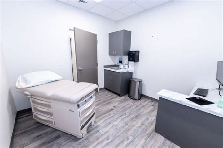 Are Doctors' Offices Open on Labor Day?