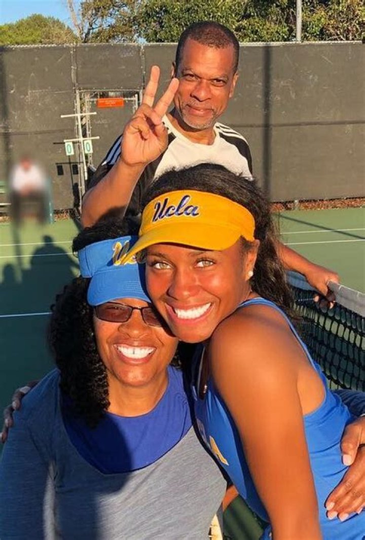 Ayan Broomfield Parents: Understanding The Influences Behind The Rising Tennis Star.
