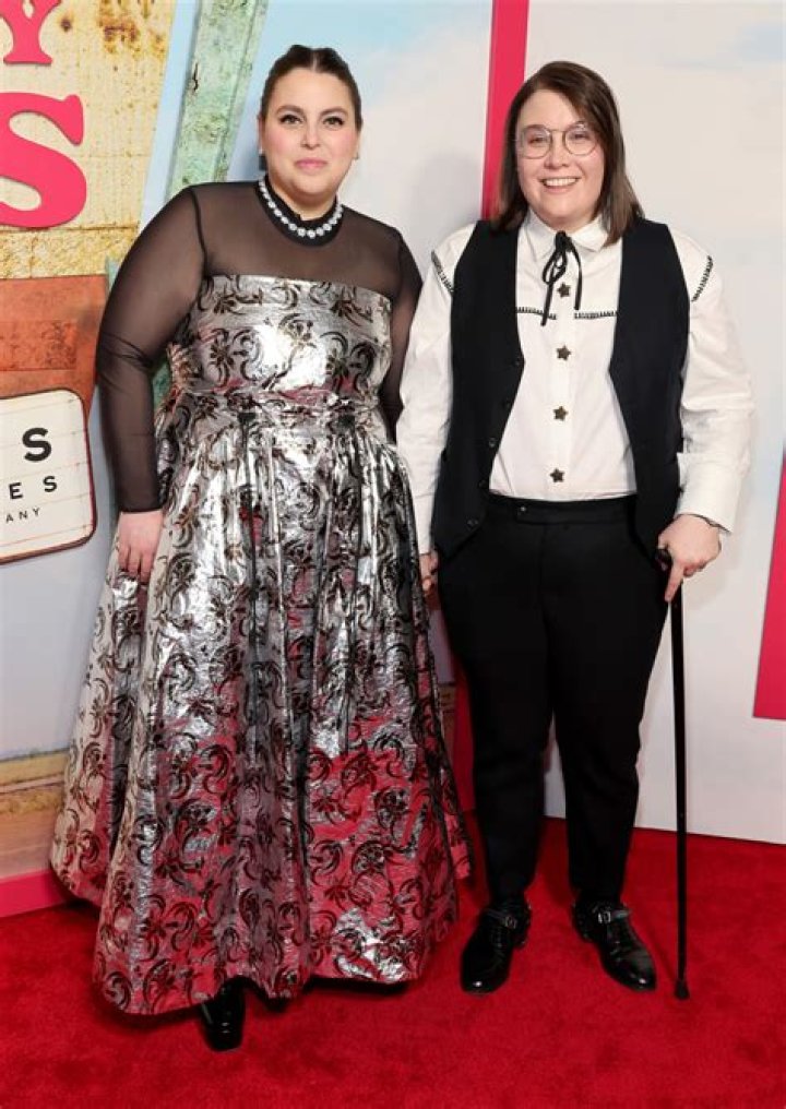 Exploring Beanie Feldstein Naked: A Deep Dive Into Her Life And Career