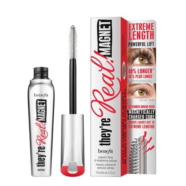 Benefit They're Real Magnet Extreme Mascara Review