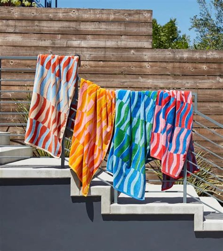 Ultimate Guide To The Best Large Beach Towels For Your Summer Adventures
