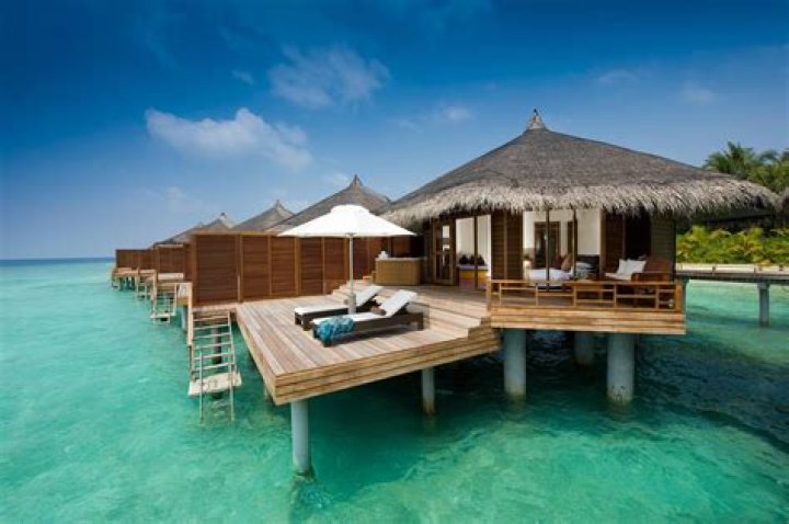 27 Best Hotels in the Maldives 2024