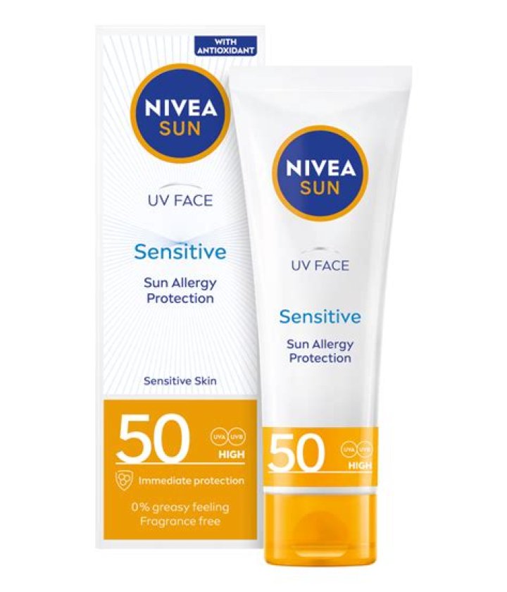14 best sunscreens for sensitive skin, according to experts