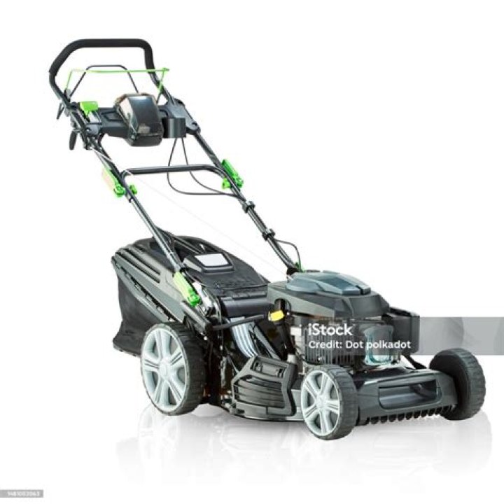 Discovering The Best Walking Lawn Mower For Your Yard