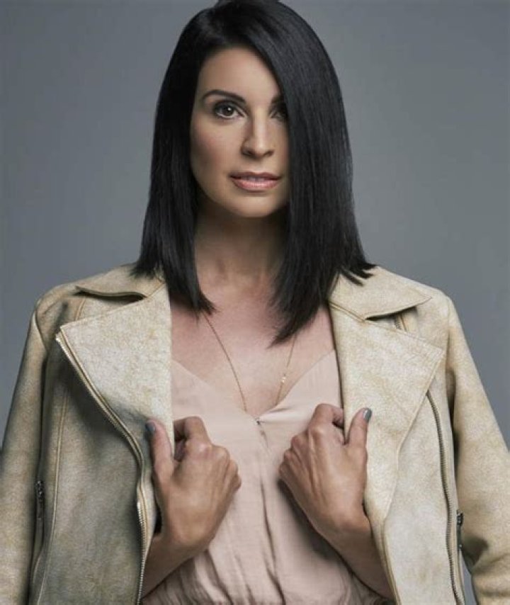 Discovering The Allure Of Beth Dover: A Look At The Hot Star