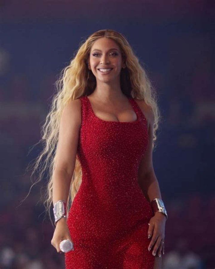 Beyonce's Boob Malfunction: A Closer Look At The Iconic Moment