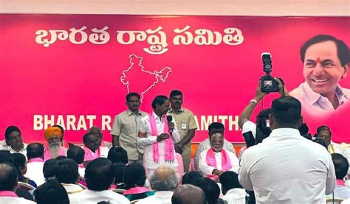 Telangana CM KCR turns TRS into national party ‘BRS’ – India TV