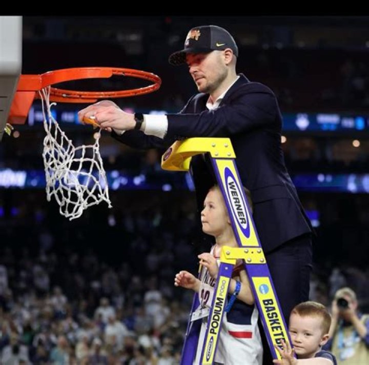 Bill Murray's Son Makes A Slam Dunk In The World Of Basketball