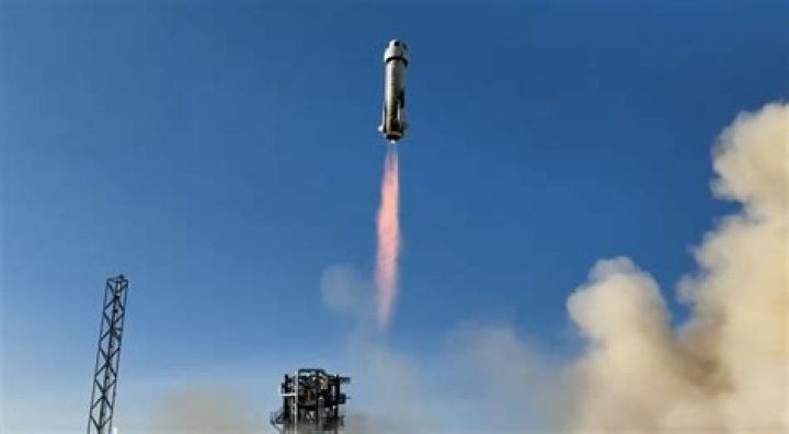 Blue Origin launches sixth New Shepard crewed suborbital flight