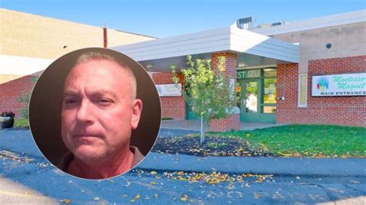 Body of missing Connecticut school teacher Gil Cunha who thought he had coronavirus found in waters off Long Island