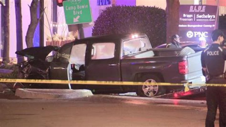 Boise Police investigating deadly crash involving pedestrian
