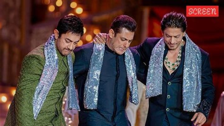 Have SRK & Salman finally said yes to feature in THIS movie together? – India TV