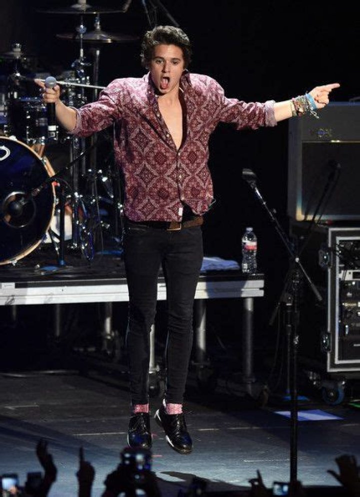 Unveiling Brad Simpson's Height: A Comprehensive Look