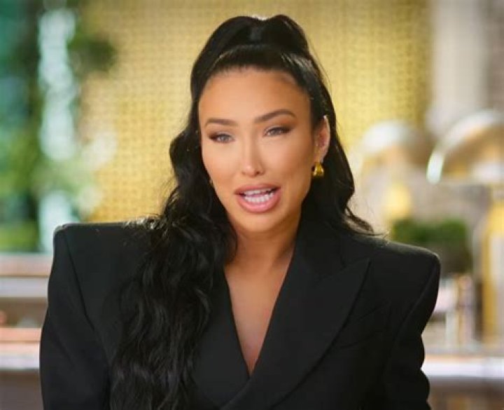 Bre Selling Sunset Dominates Luxury Realty