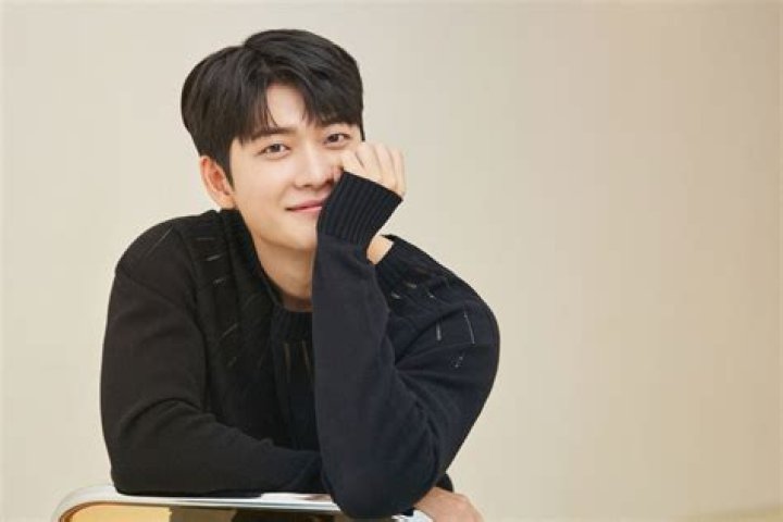 BTS Jin to Kang Tae Ho, Kpop and Kdrama stars likely to go for military enlistment in 2022