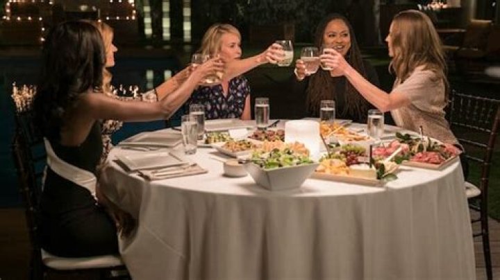 Can Chelsea Handler's Dinner Parties Revive the Art of Conversation?