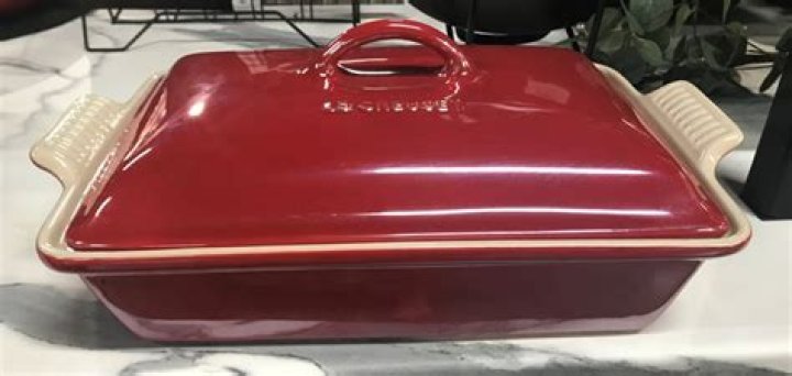 Can Le Creuset Ceramic Go In The Oven