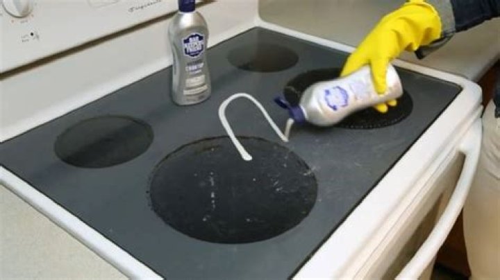 Quick Answer: Can You Use Bar Keepers Friend On Glass Stove Top