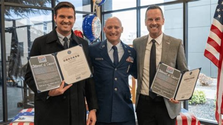 Cascadia of Nampa directors receive Patriot Award for backing Air National Guard