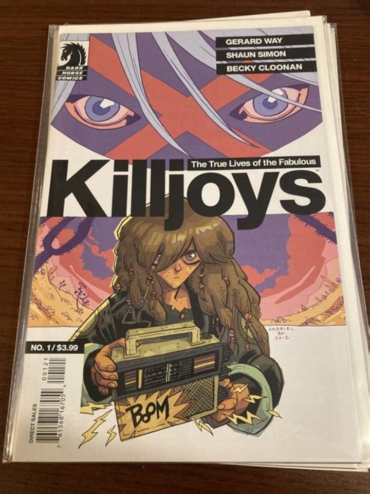 Catching Up With The True Lives of the Fabulous Killjoys Writer Gerard Way