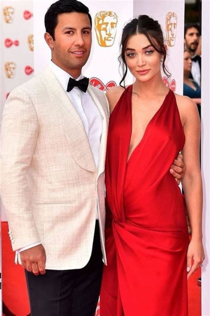 Rajinikanth's 2.0 actress Amy Jackson expecting her first child with fiance George Panayiotou – India TV