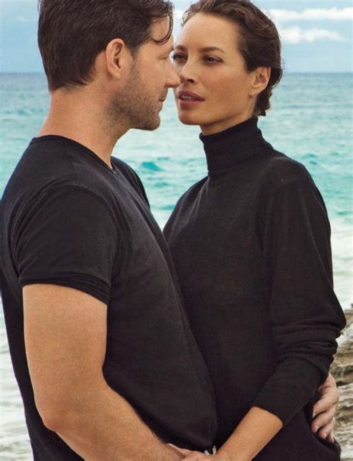 Exploring The Love Life Of Christy Turlington: Who Were Her Boyfriends?