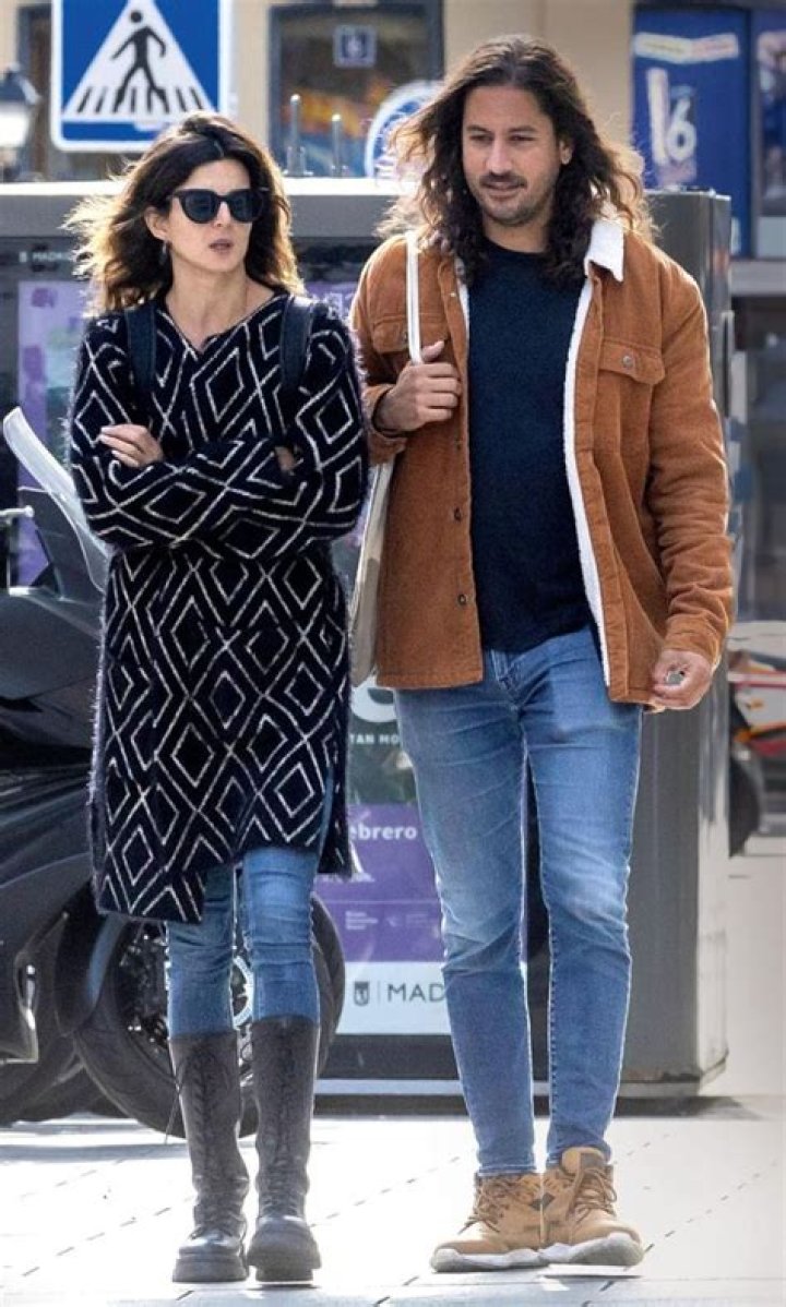 Unveiling Clara Lago's Romantic Life: Who Is Her Boyfriend?