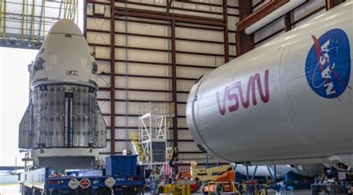 Crew-5 launch preparations continue amid hurricane threat