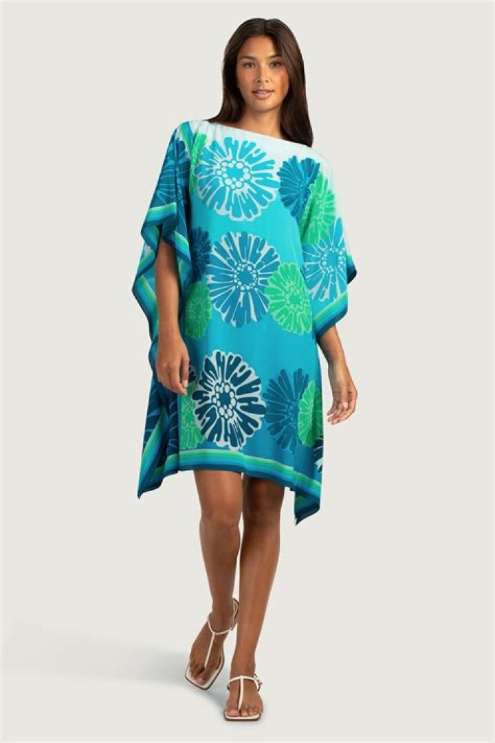 Daisy Jones: The Glamour Of The Pool Caftan Photo