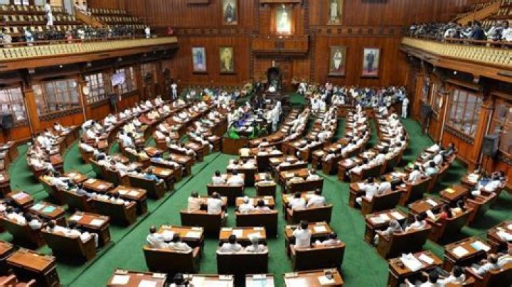 Delhi HC stays re-election of members of Standing Committee of MCD – India TV