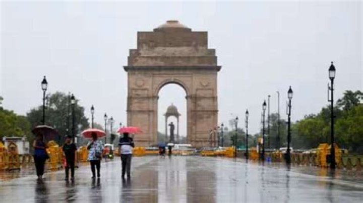 Cool start to June, cloudy skies and light rain likely during day minimum temperature 20.6 degrees – India TV