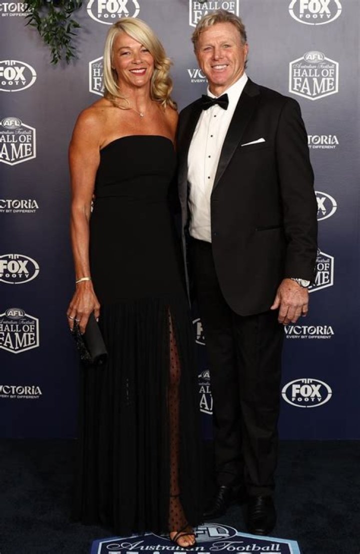 The Ultimate Guide To Dermott Brereton's Wife: Everything You Need To Know