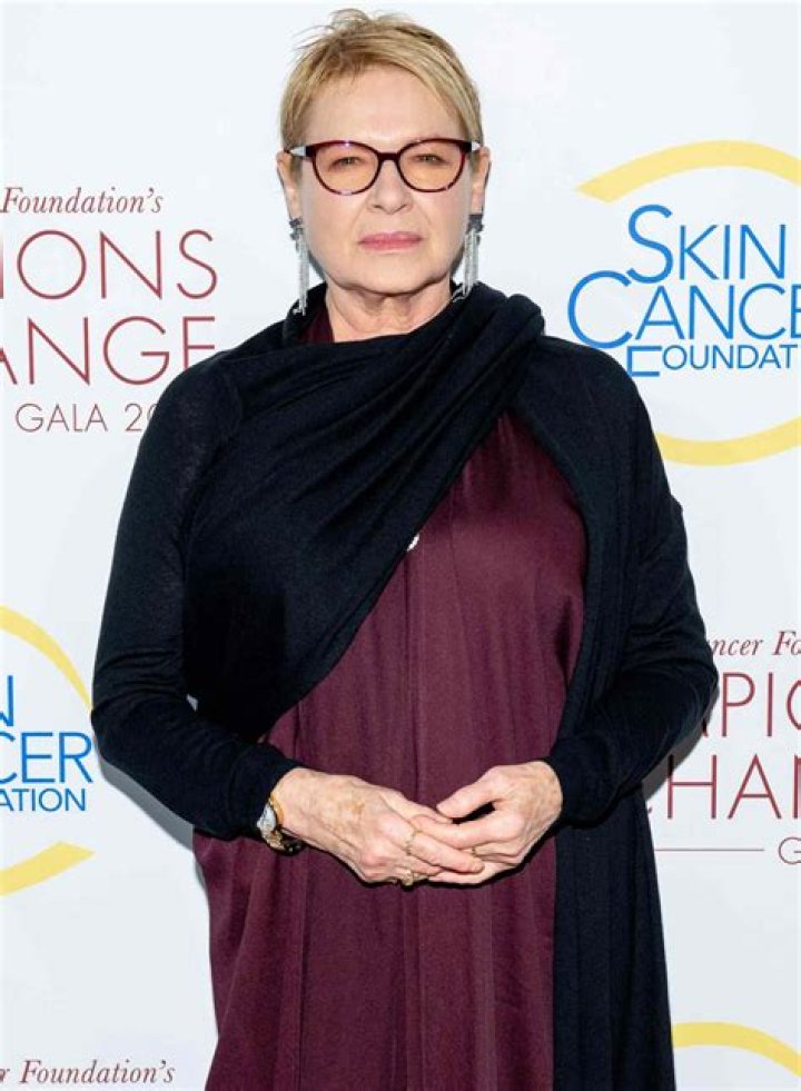 Dianne Wiest: A Visual Journey Through Her Career